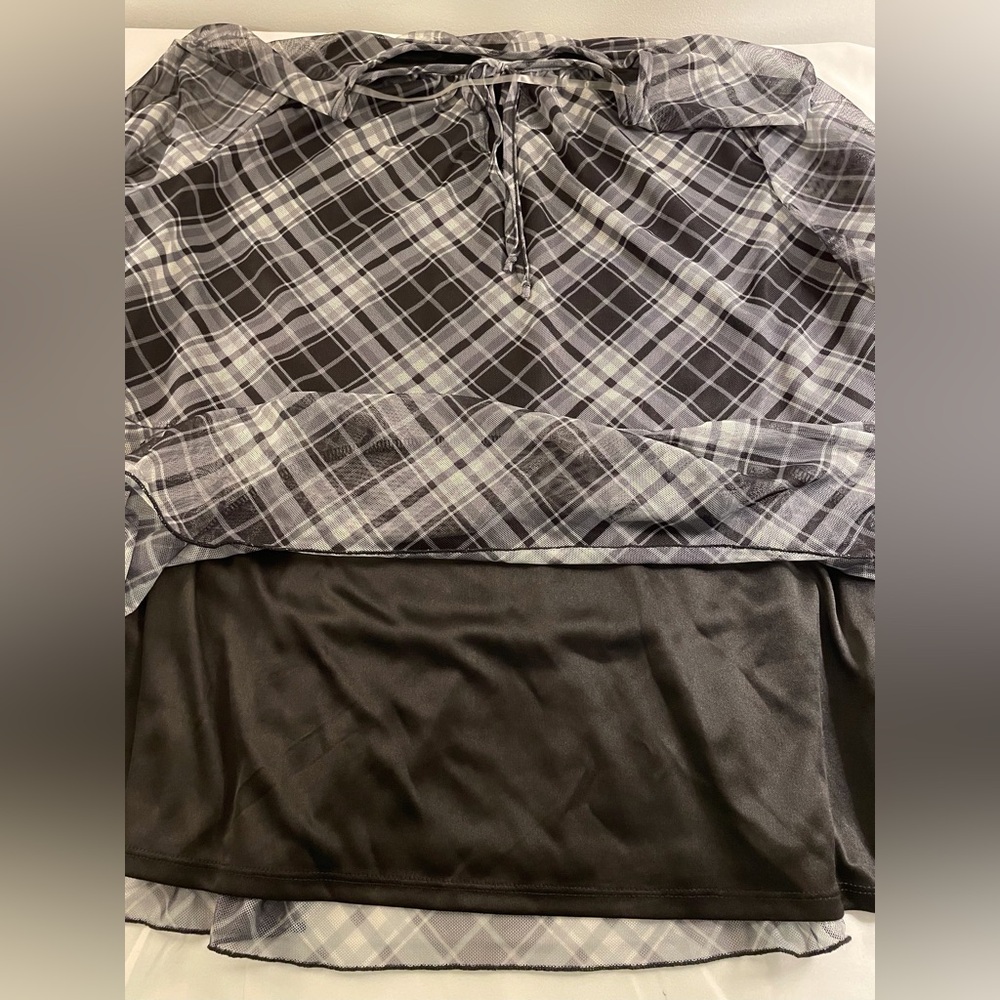 Terra & Sky Mesh Tiered Peasant Blouse Plus Size 1X Black & White Plaid - Picture 8 of 14